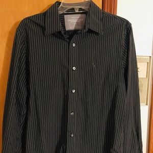 American eagle button down